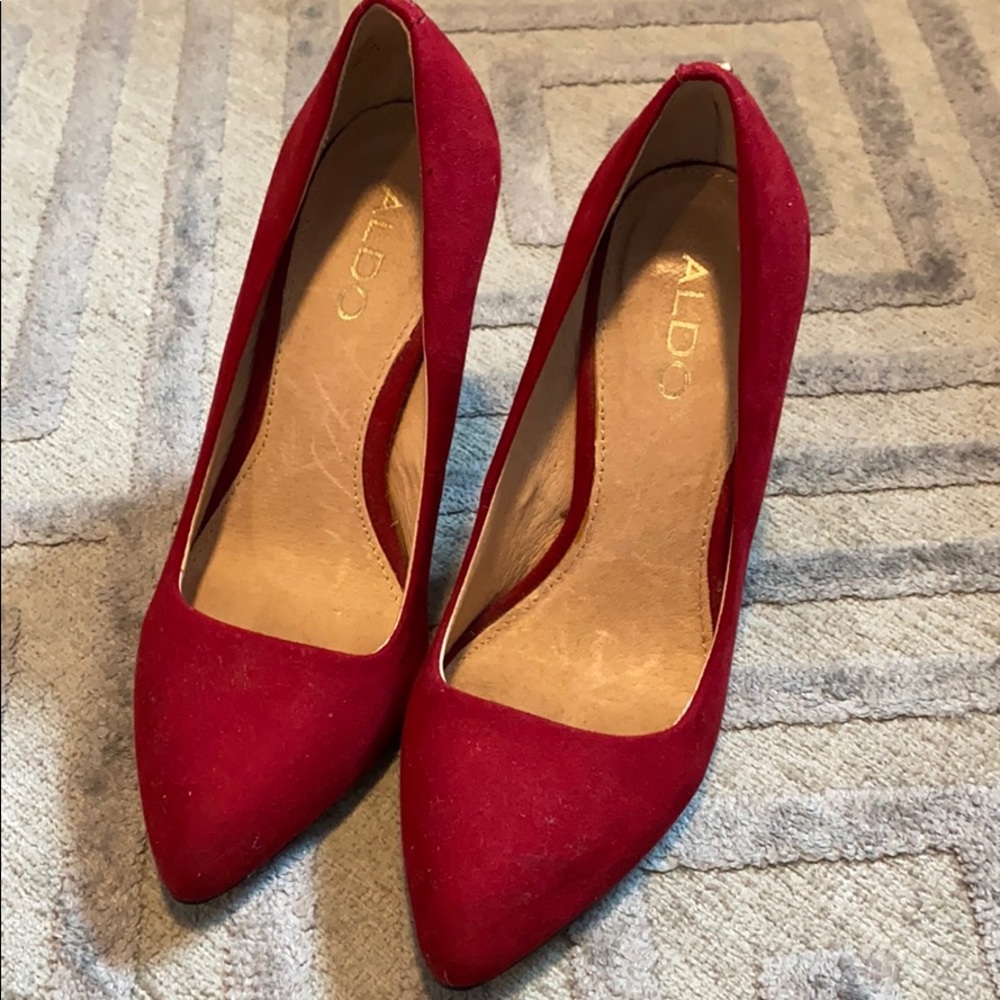Aldo Pointed Red shoes with chunky black heels
